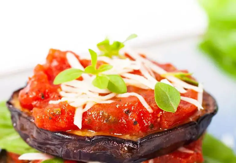 eggplantParmesian 538160820 770x533 1 jpg