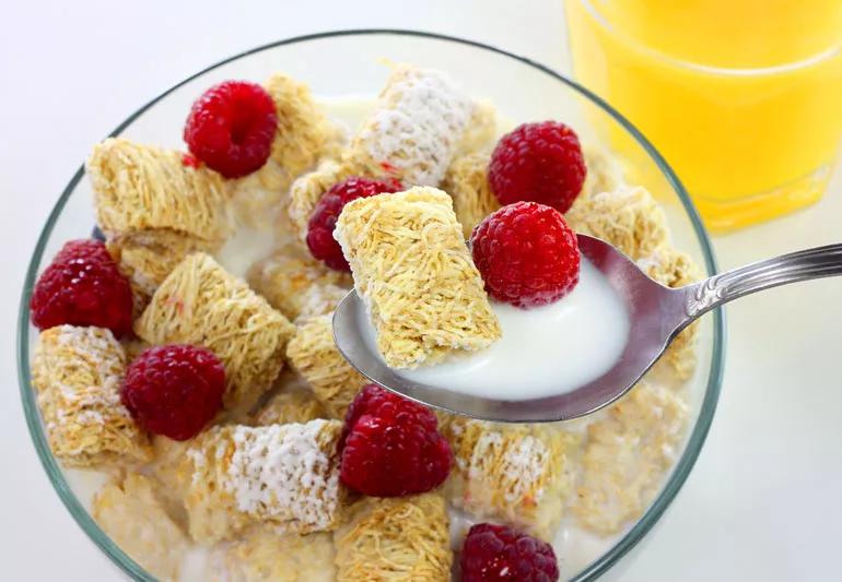 healthyCereal 97860492 770x553 1 jpg